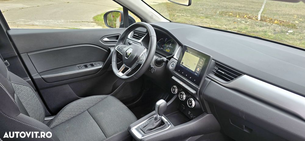 Renault Captur - 13