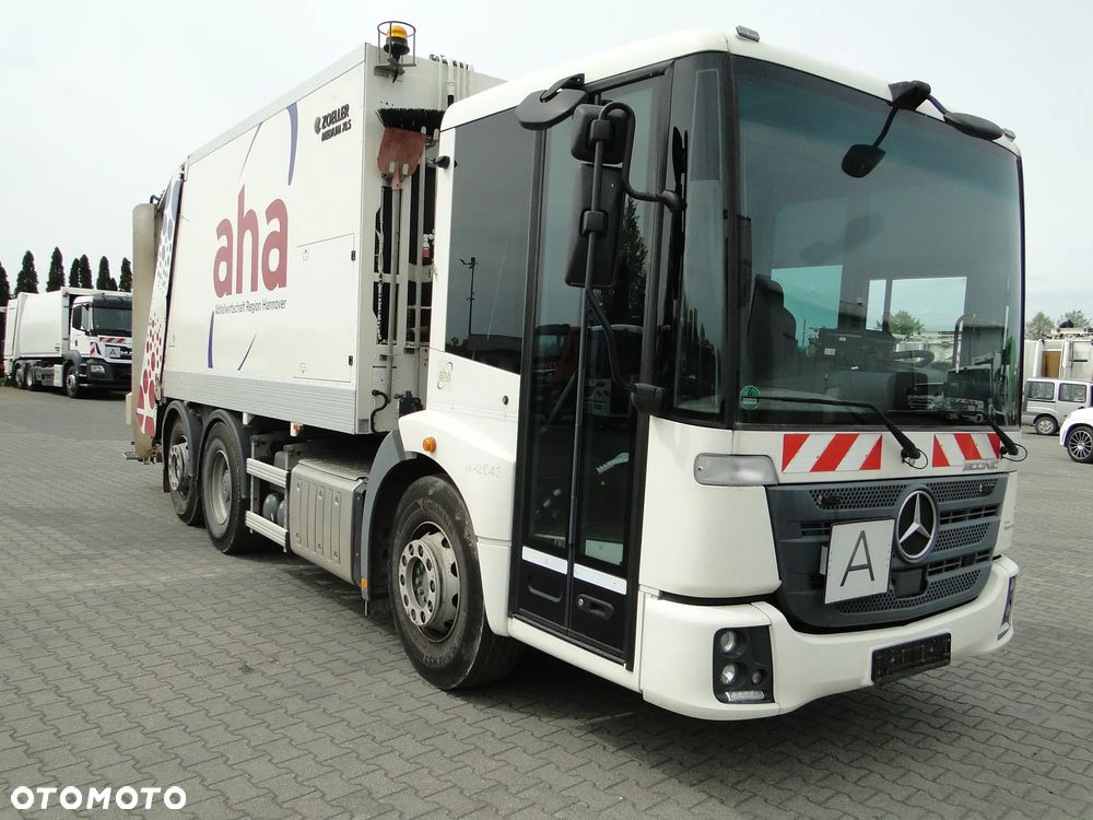 Mercedes-Benz Econic 2630 Euro 6 - 1