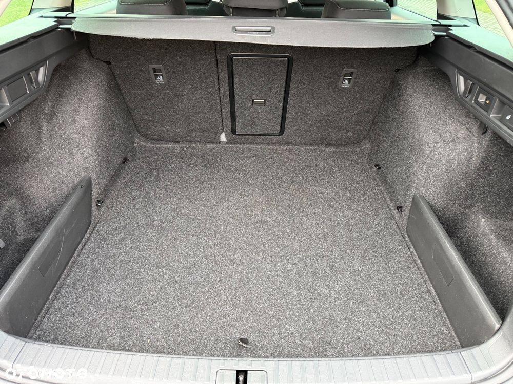 Skoda Octavia 2.0 TDI DSG Exclusive Plus - 11