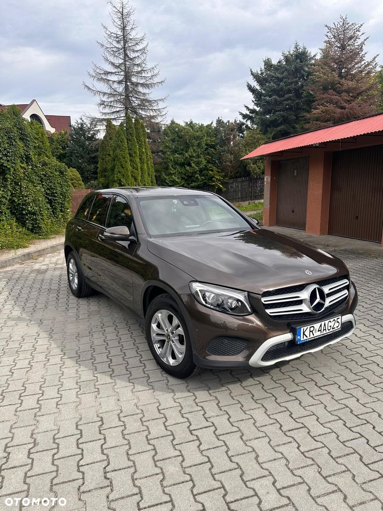 Mercedes-Benz GLC - 1