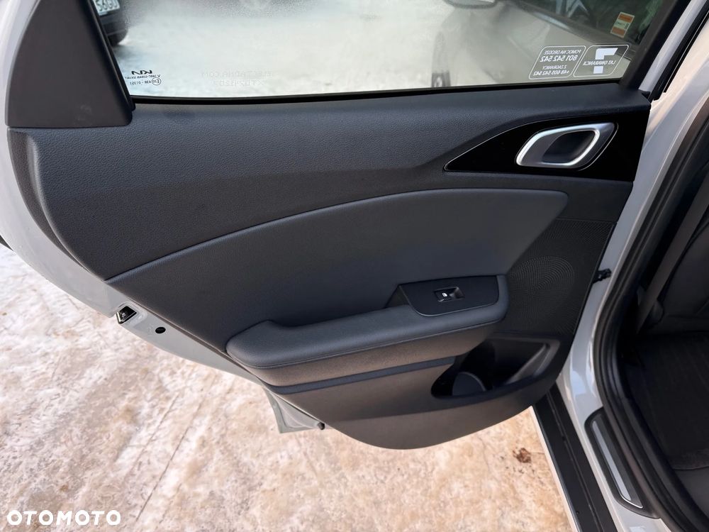 Kia XCeed 1.6 T-GDI Tribute DCT - 21