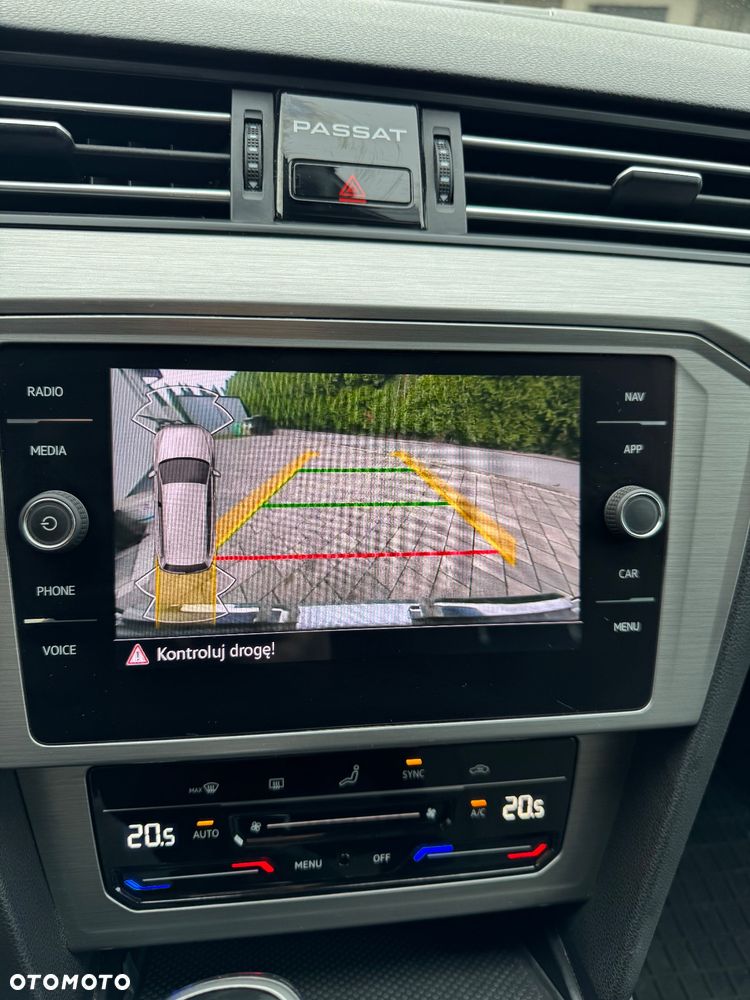 Volkswagen Passat ver-2-0-tdi-evo-elegance - 10