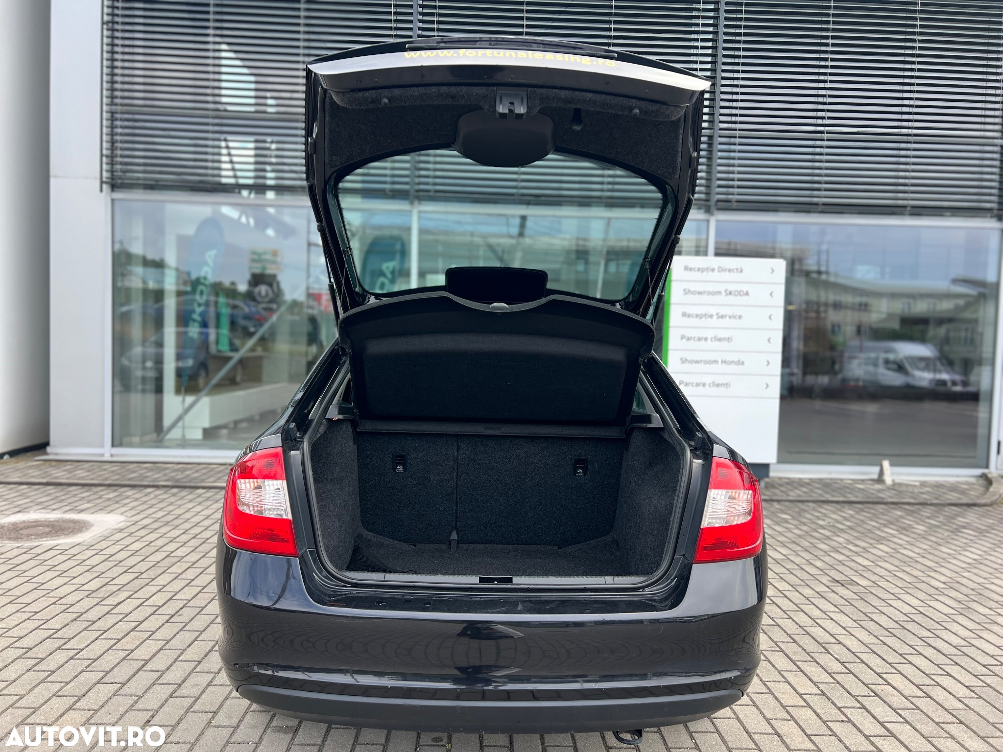 Skoda RAPID - 7