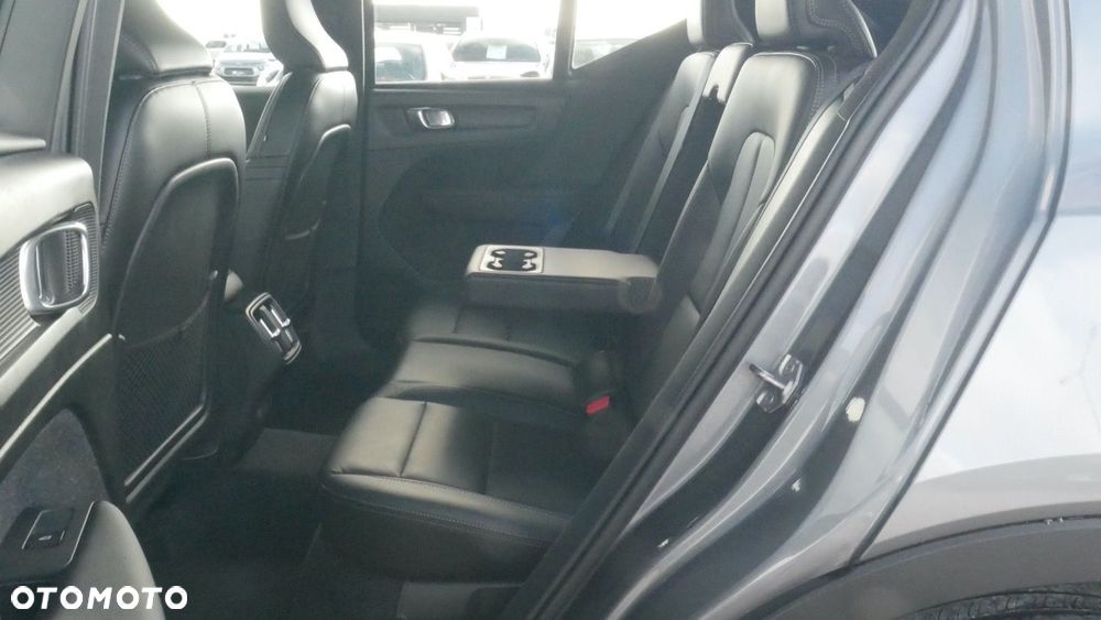 Volvo XC 40 - 17