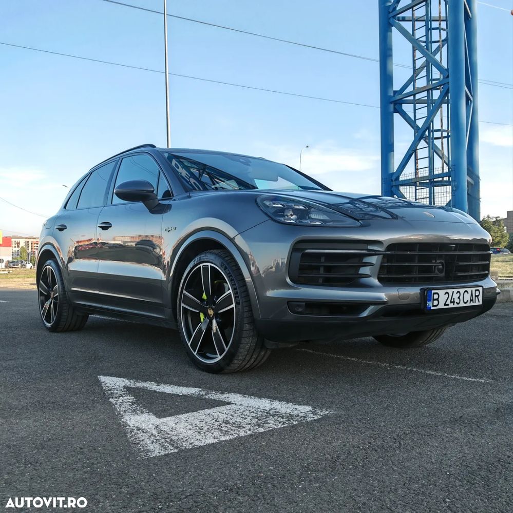 Porsche Cayenne E-Hybrid Tiptronic S - 4