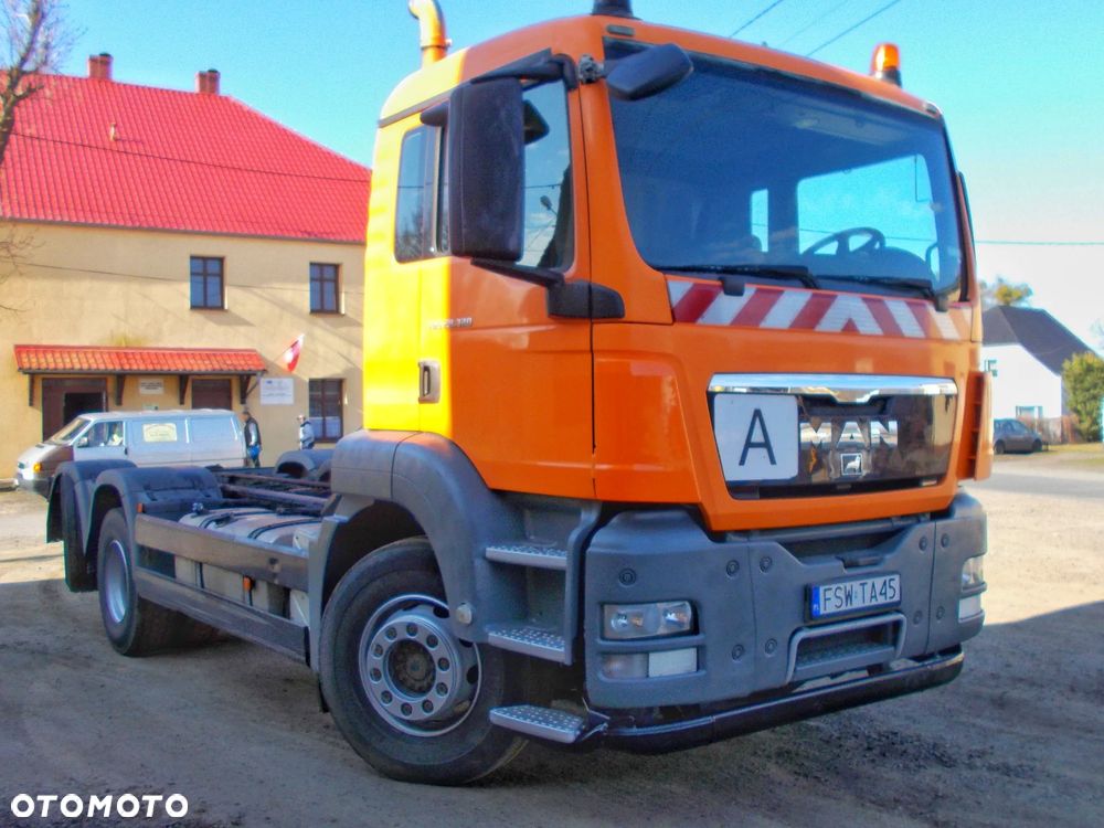 MAN TGS BECZKA ASENIZACJA, KRÓTKI ROZSTAW 410cm, EURO-5, 3-y OSIOWY, OŚ SKRĘTNA, 6x2 - 9