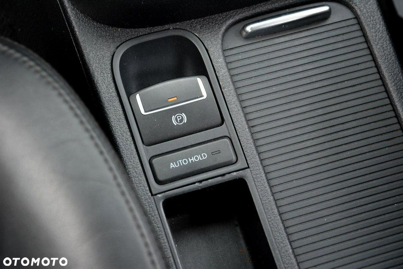 Volkswagen Tiguan 2.0 TSI 4Motion DSG Sport & Style - 30