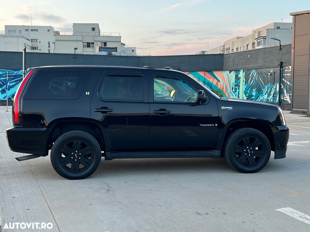 GMC Yukon - 5