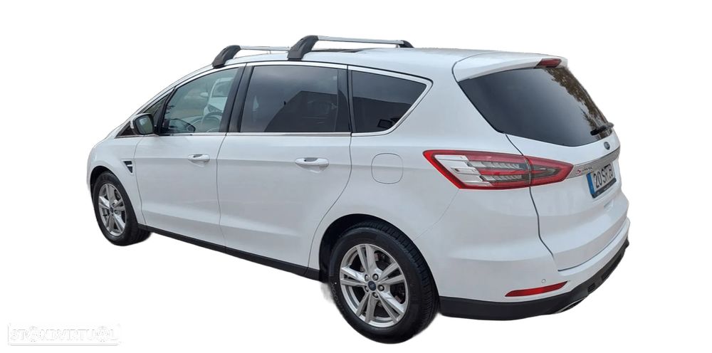 Ford S-Max 2.0 TDCi Titanium - 4