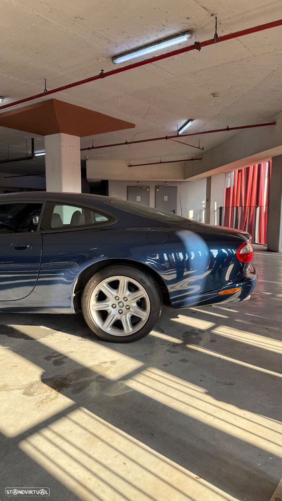 Jaguar XK XK8 4.0 Coupé Sport — fotografia 7