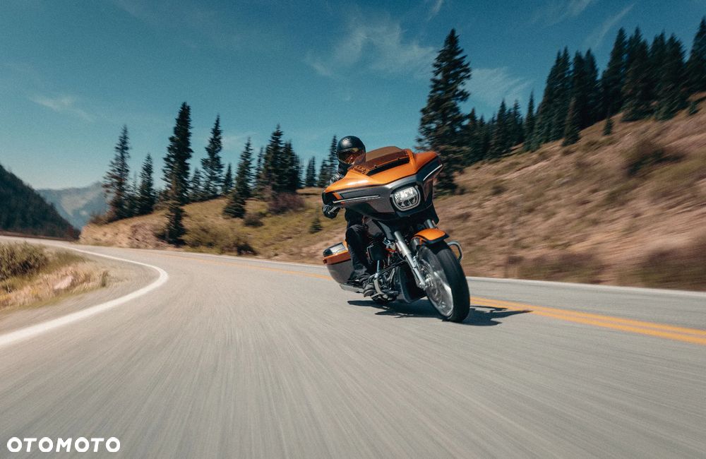 Harley-Davidson CVO Street Glide - 5