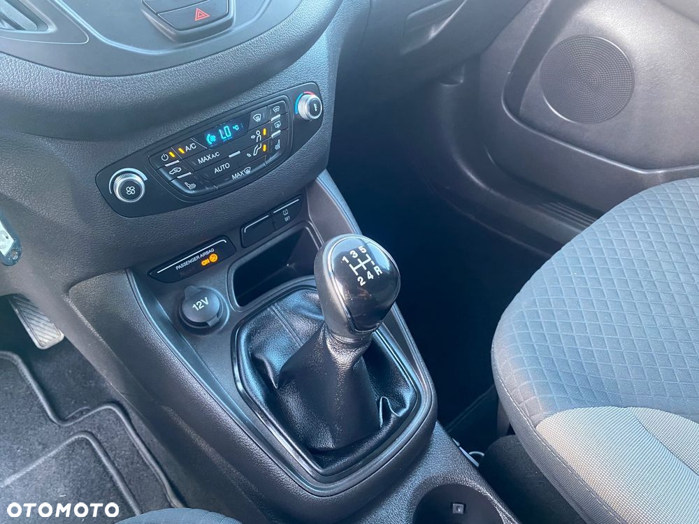 Ford Tourneo Courier 1.0 EcoBoost S&S Ambiente - 35