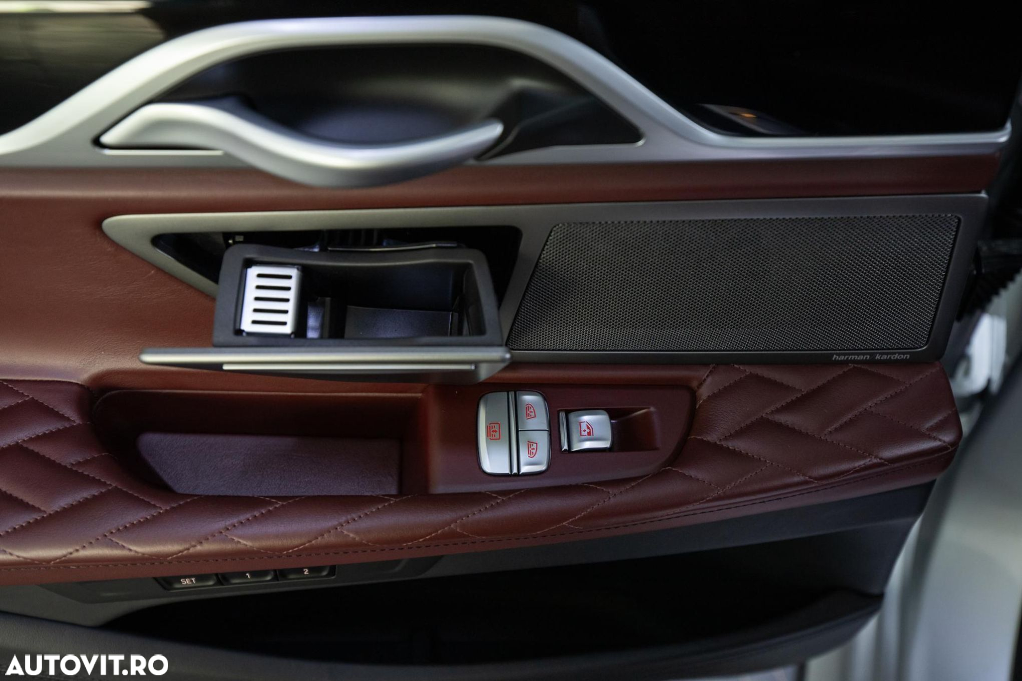 BMW Seria 7 - 34