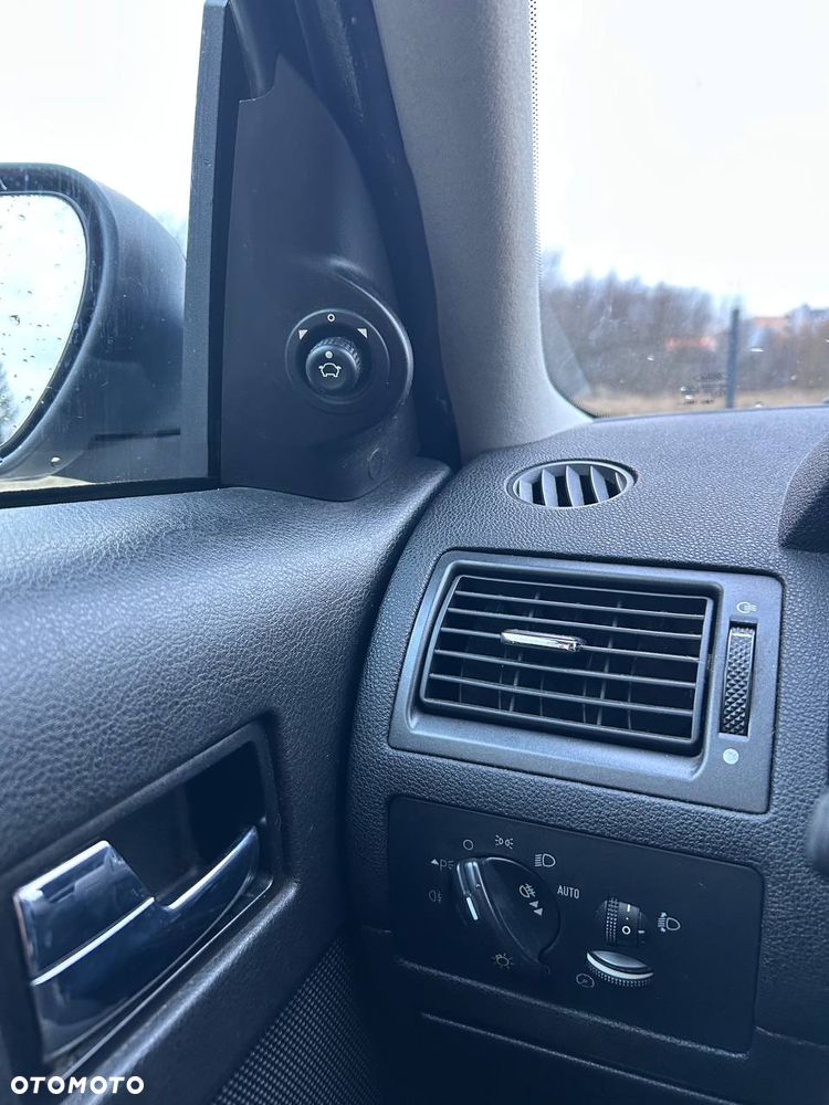 Ford Mondeo 2.0 TDCI Ghia - 7