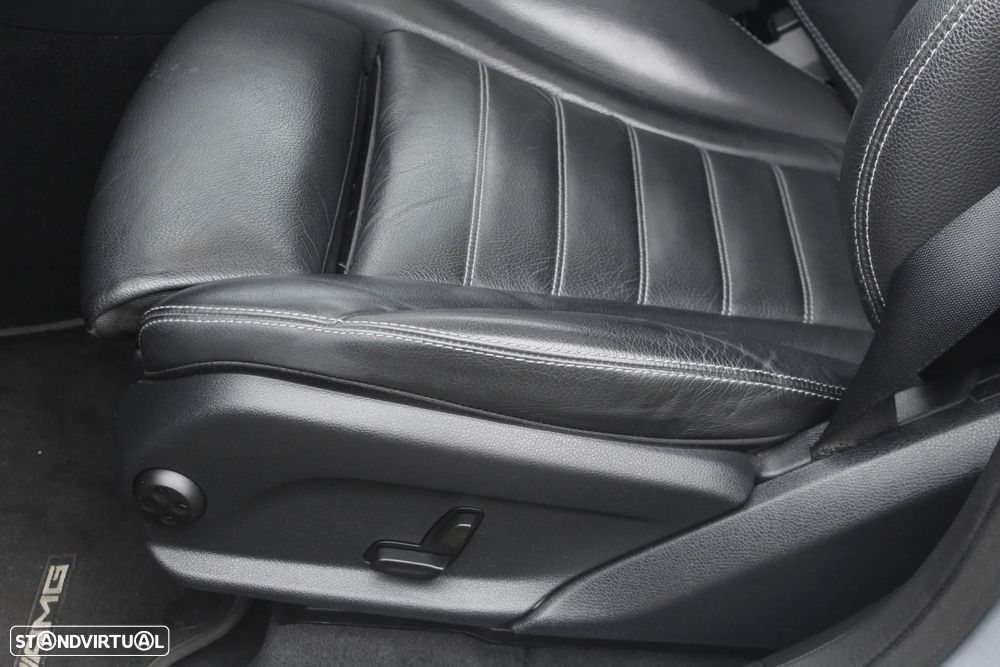 Mercedes-Benz EQC 400 4Matic AMG Line - 14