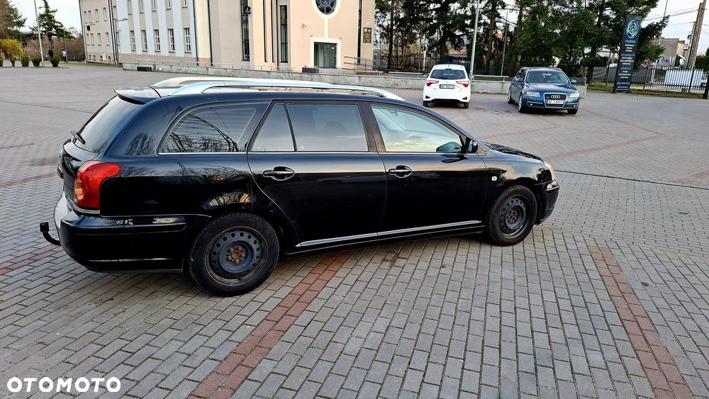 Toyota Avensis 1.8 VVT-i Sol - 12