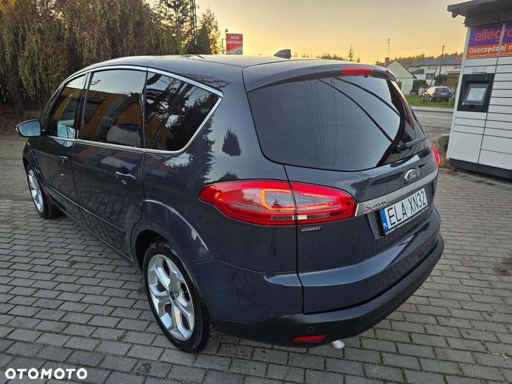 Ford S-Max 2.0 TDCi DPF Titanium - 38