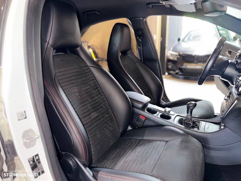 Mercedes-Benz A 180 CDI AMG Line - 19