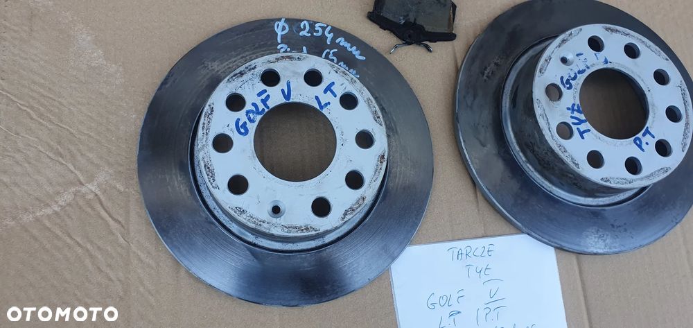Tarcze hamulcowe klocki tył tylne VW Golf V 2.0 SDI - 2