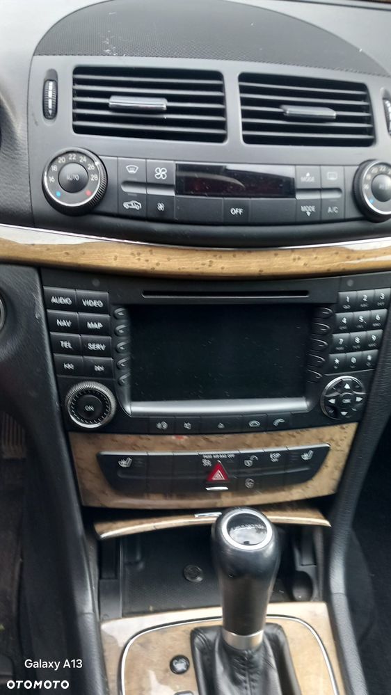 Mercedes-Benz Klasa E - 7