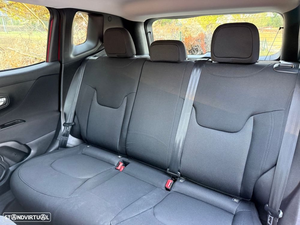 Jeep Renegade 1.0 T Longitude - 29