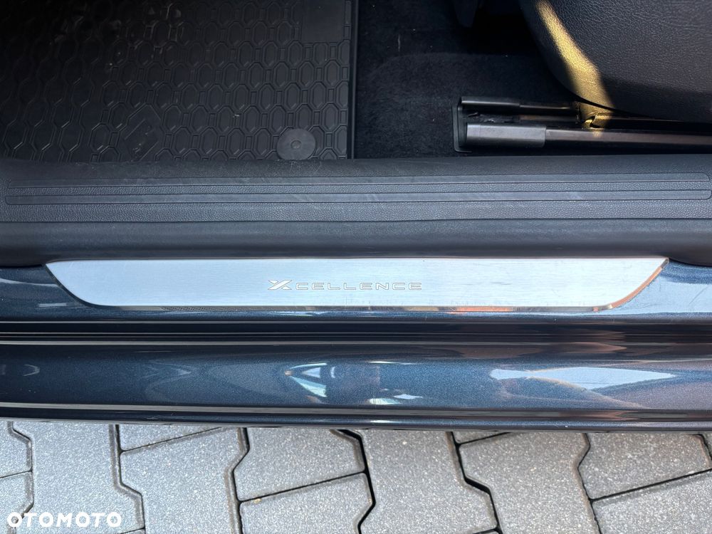 Seat Leon 2.0 TDI DPF Start&Stop DSG XCELLENCE - 14