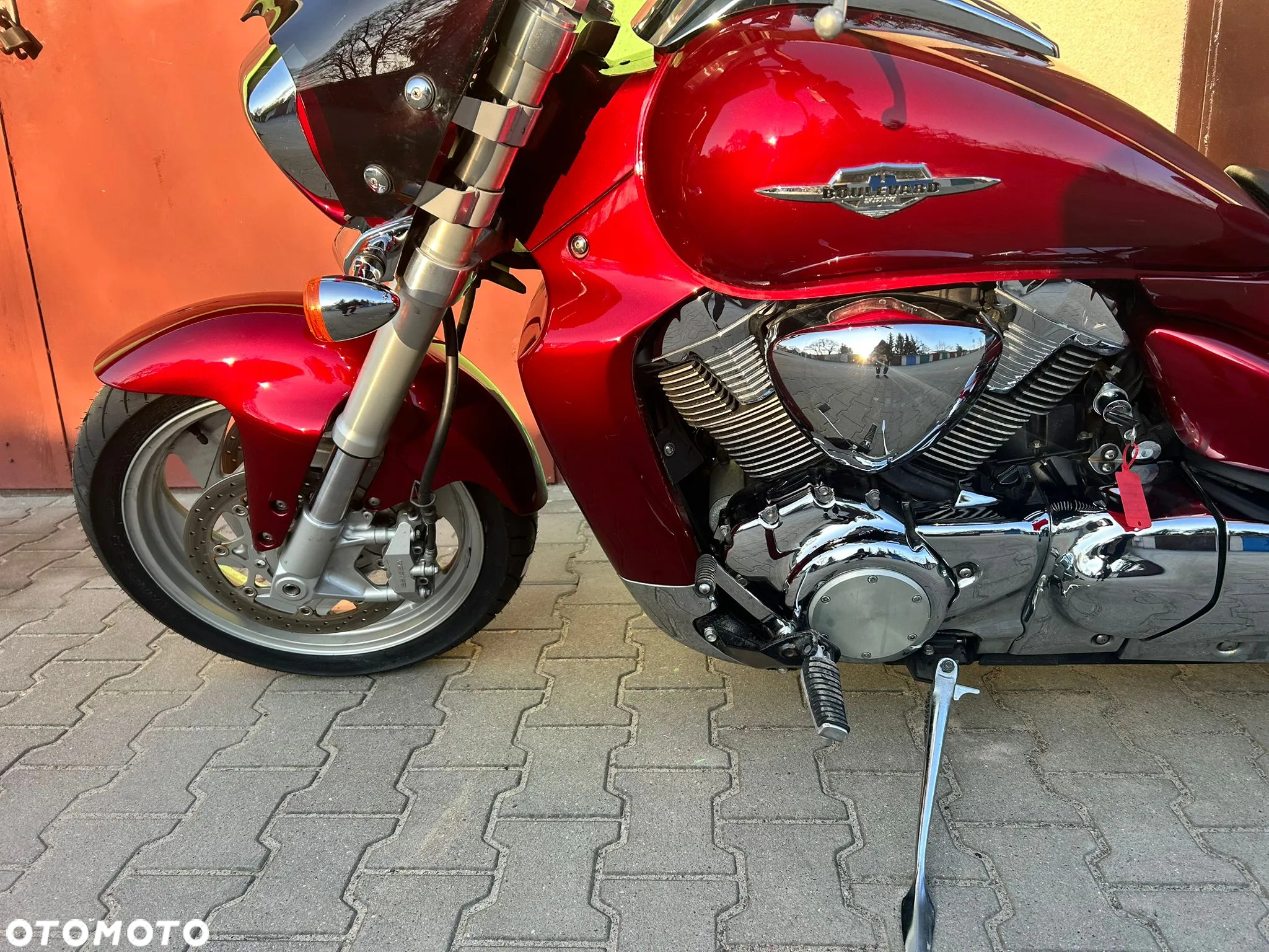 Suzuki Boulevard - 14