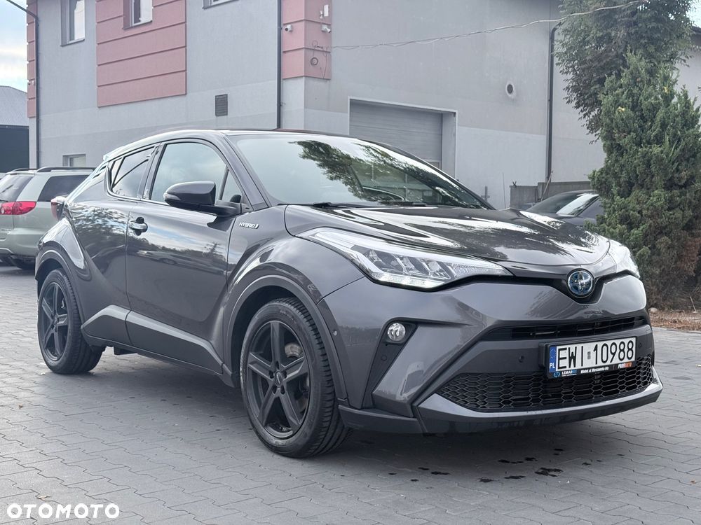 Toyota C-Hr 2020 photo 2