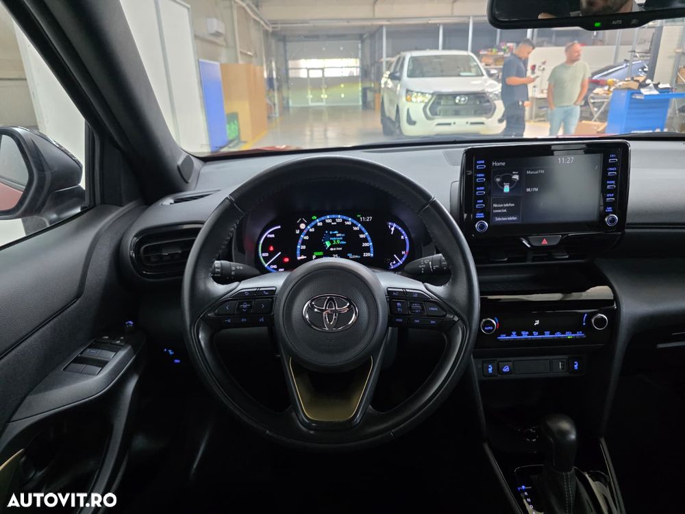TOYOTA Yaris Cross 2023 — imagine 10