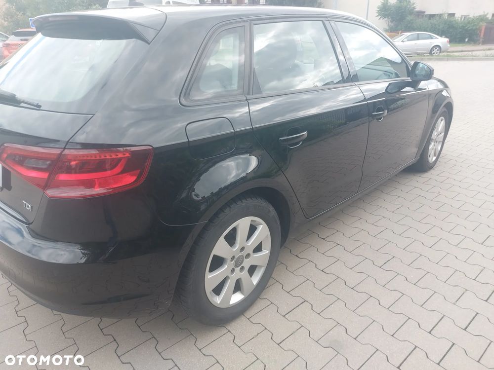 Audi A3 Sportback - 12