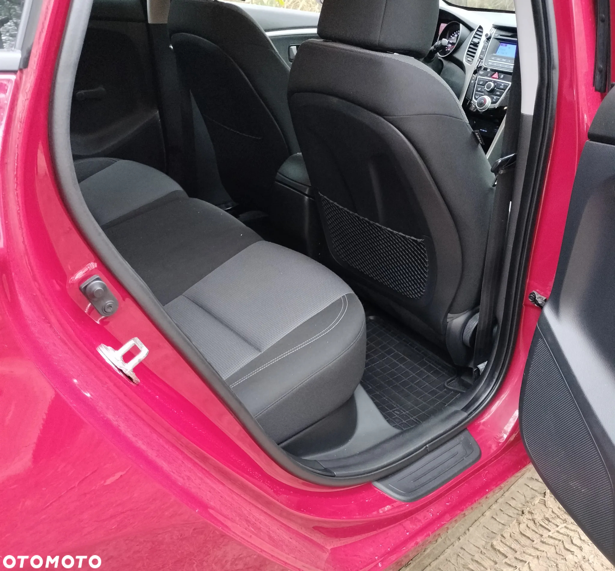 Hyundai i30 1.6 Comfort - 10