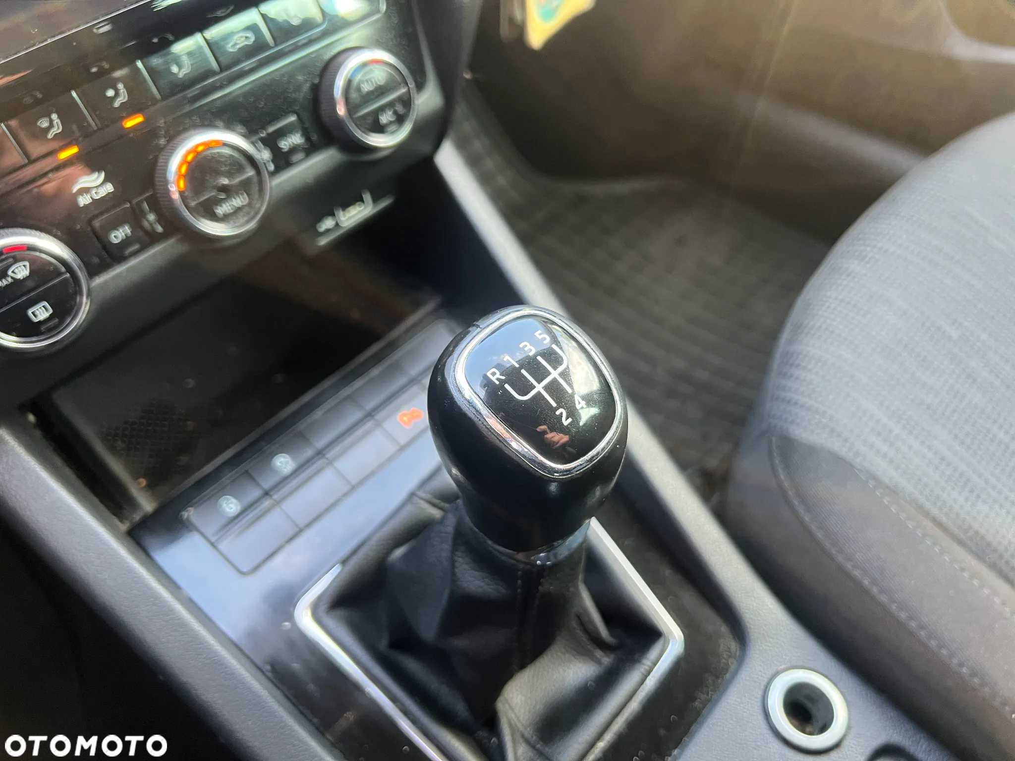 Skoda Octavia Combi 1.6 TDI Active - 17