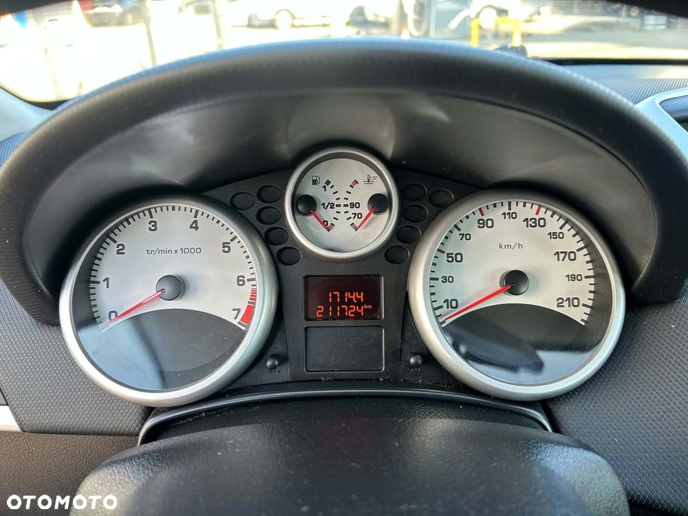 Peugeot 207 2009 photo 5