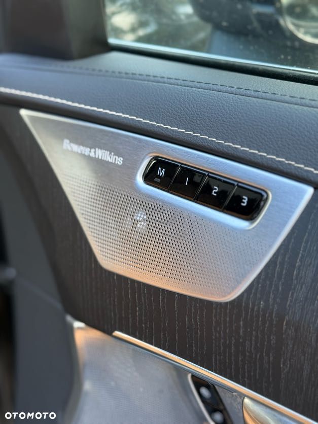 Volvo XC 90 T8 AWD Plug-In Hybrid Inscription 7os - 17