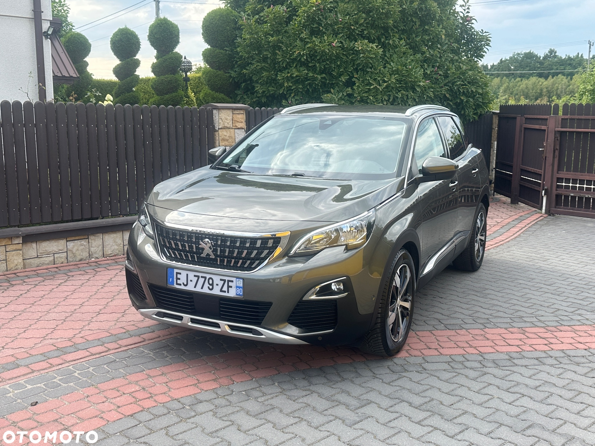 Peugeot 3008 1.6 BlueHDi Allure S&S - 3