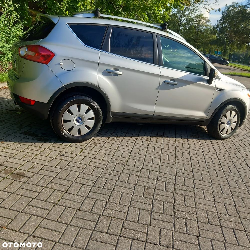 Ford Kuga 2.0 TDCi 2x4 Trend - 3