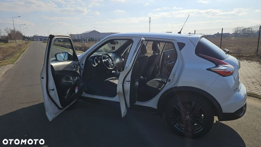 Nissan Juke 1.2 DIG-T N-Connecta EU6 - 4