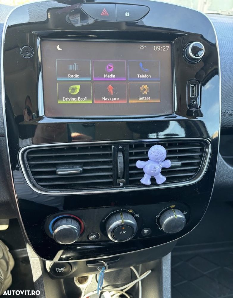Renault Clio - 7