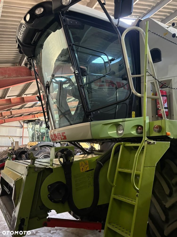 Claas Tucano 450 - 3