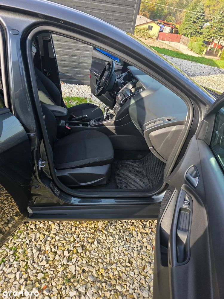 Ford Focus - 9