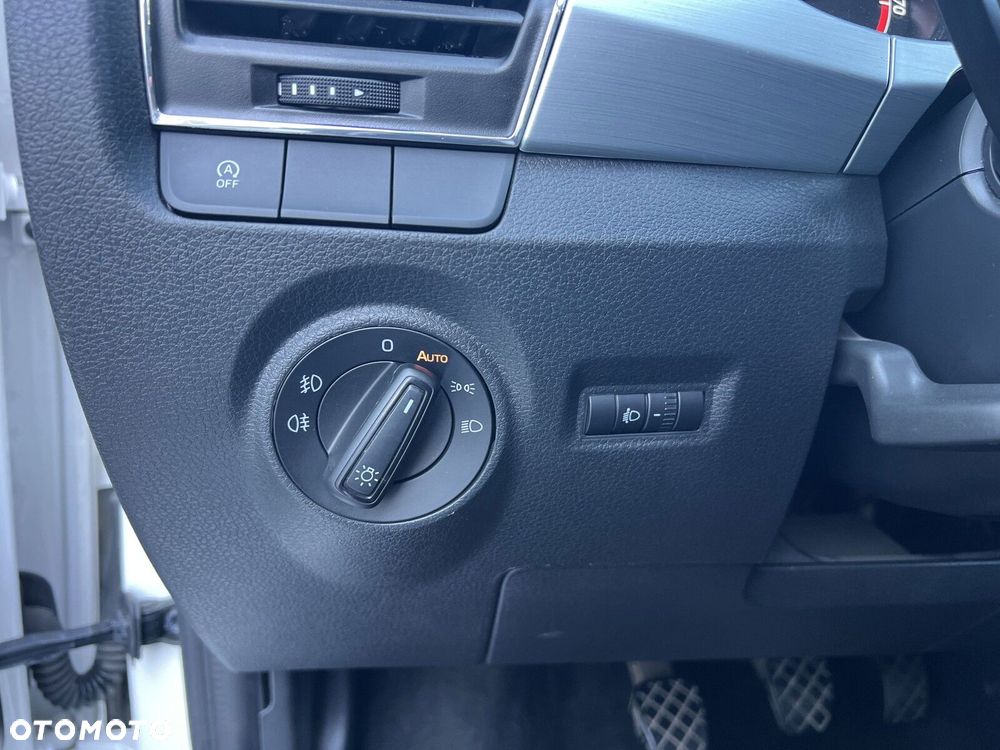 Skoda Fabia - 25
