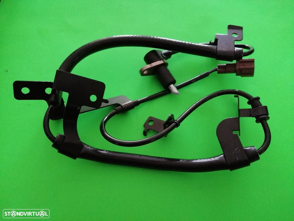 Sensor do abs frente esquerdo Nissan PickuP D22 - 1