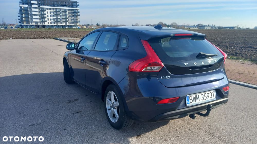 Volvo V40 D2 - 5