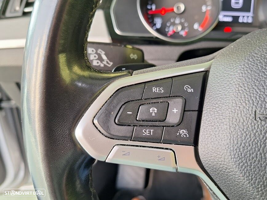 VW Passat 1.6 TDI Confortline DSG - 15