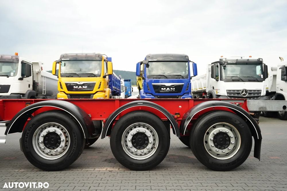 Fliegl / SEMIREMORCĂ CONTAINER / PENTRU TOATE CONTAINERELE / UNIVERSAL / EXTENSIBILĂ FAȚĂ ȘI SPATE / AXĂ RIDICABILĂ / AXE SAF / - 19