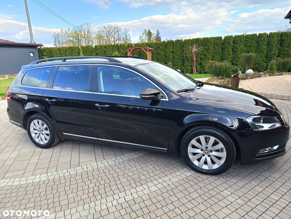 Volkswagen Passat 2.0 Blue TDI SCR Trendline - 21