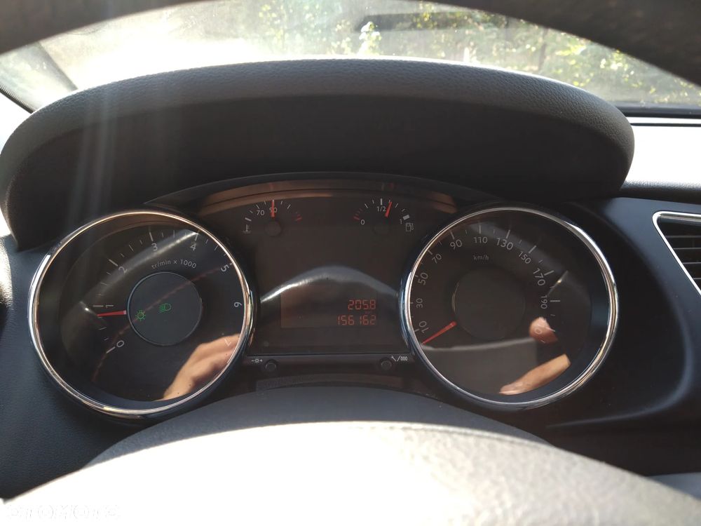 Peugeot 3008 1.6 Trendy - 3
