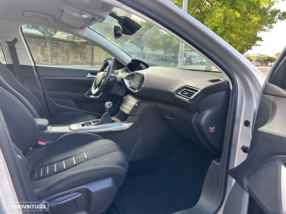 Peugeot 308 e-HDi FAP 115 Stop&Start Allure - 33
