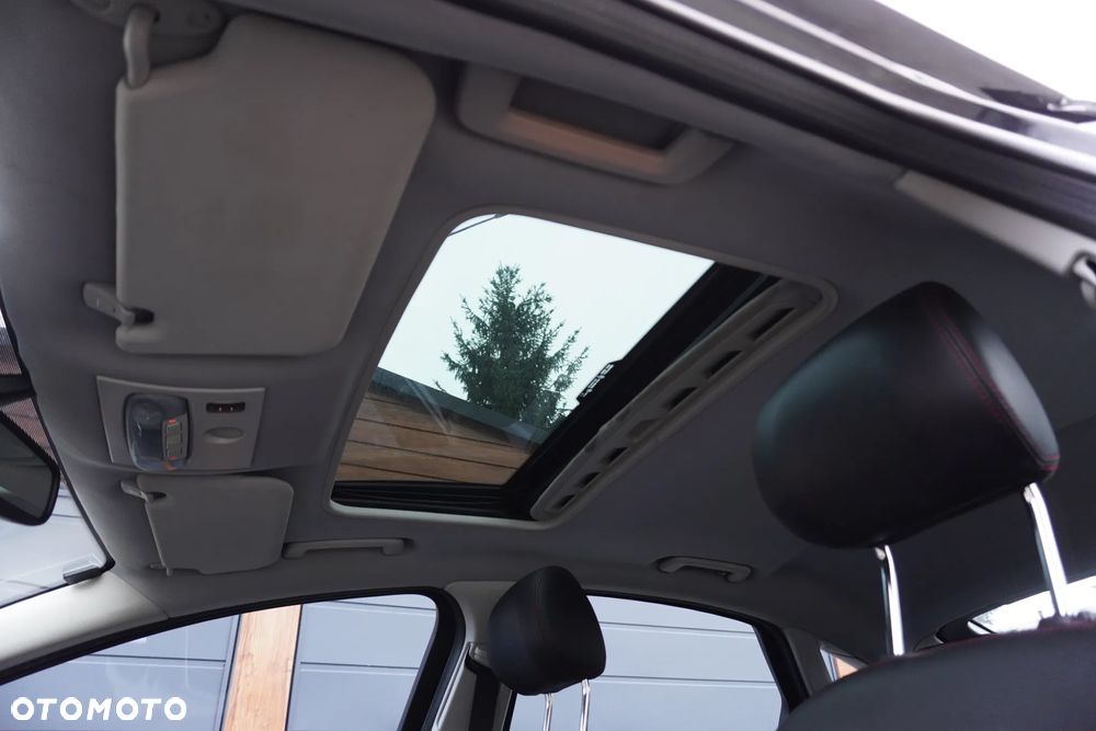 Ford Mondeo 2.5 Black Magic - 34