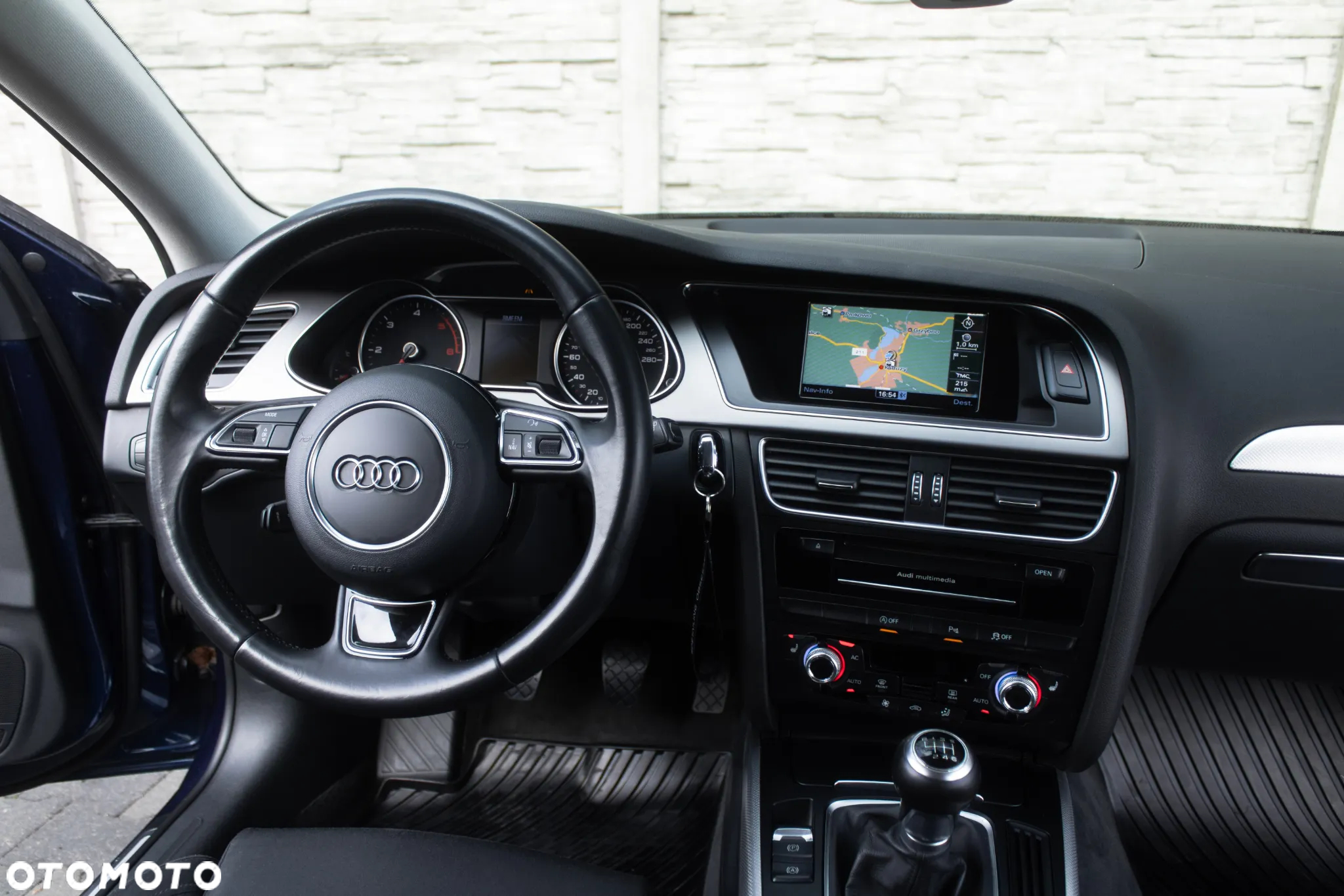 Audi A4 Avant 2.0 TDI DPF quattro S line Sportpaket - 8